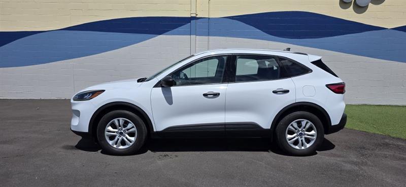 Ford Escape S AWD 2022