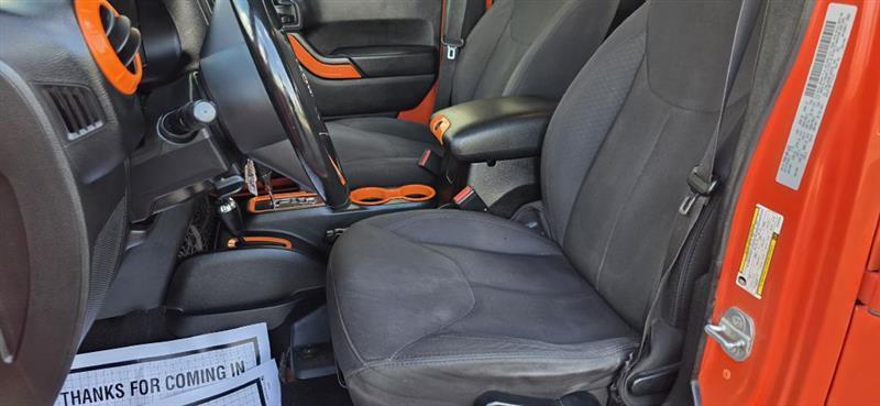 Jeep Wrangler Unlimited Sport 4WD 2015