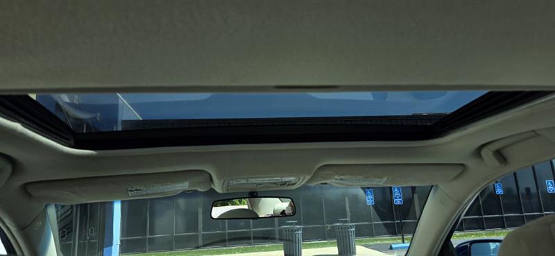 Toyota Camry LE 4D Sedan 2009