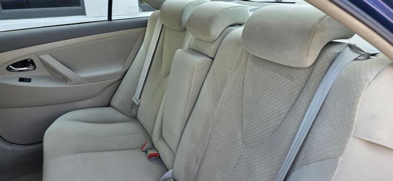 Toyota Camry LE 4D Sedan 2009