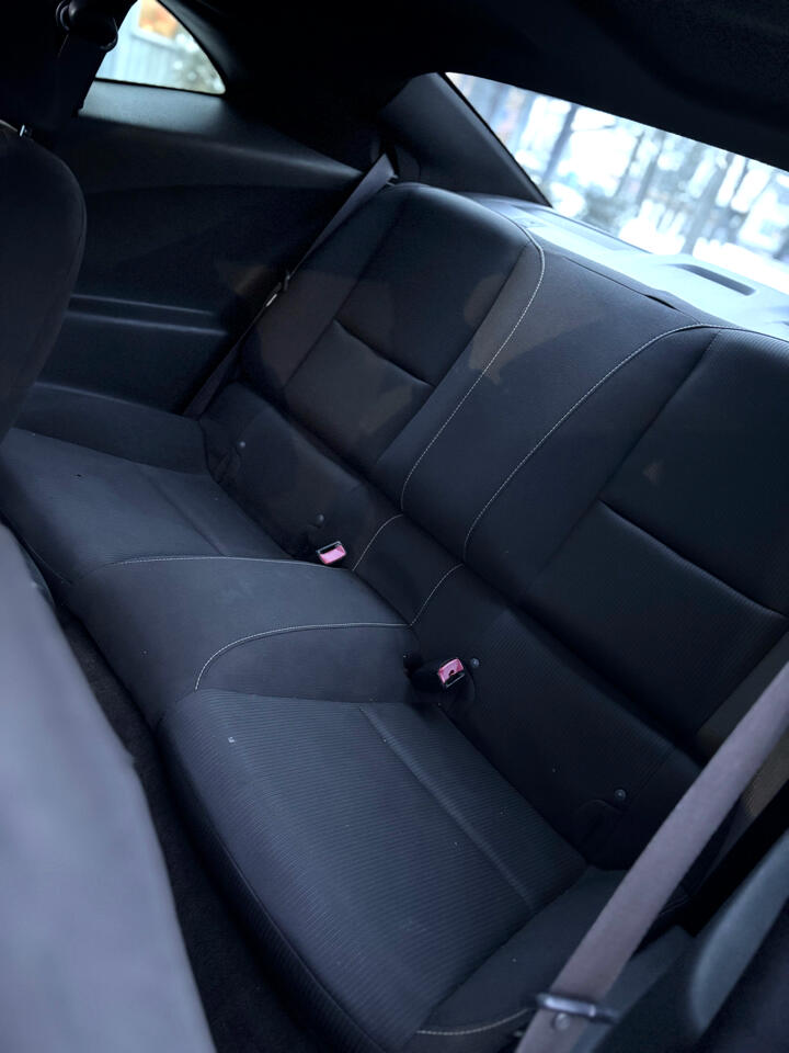 Chevrolet Camaro Coupe 1LT 2012