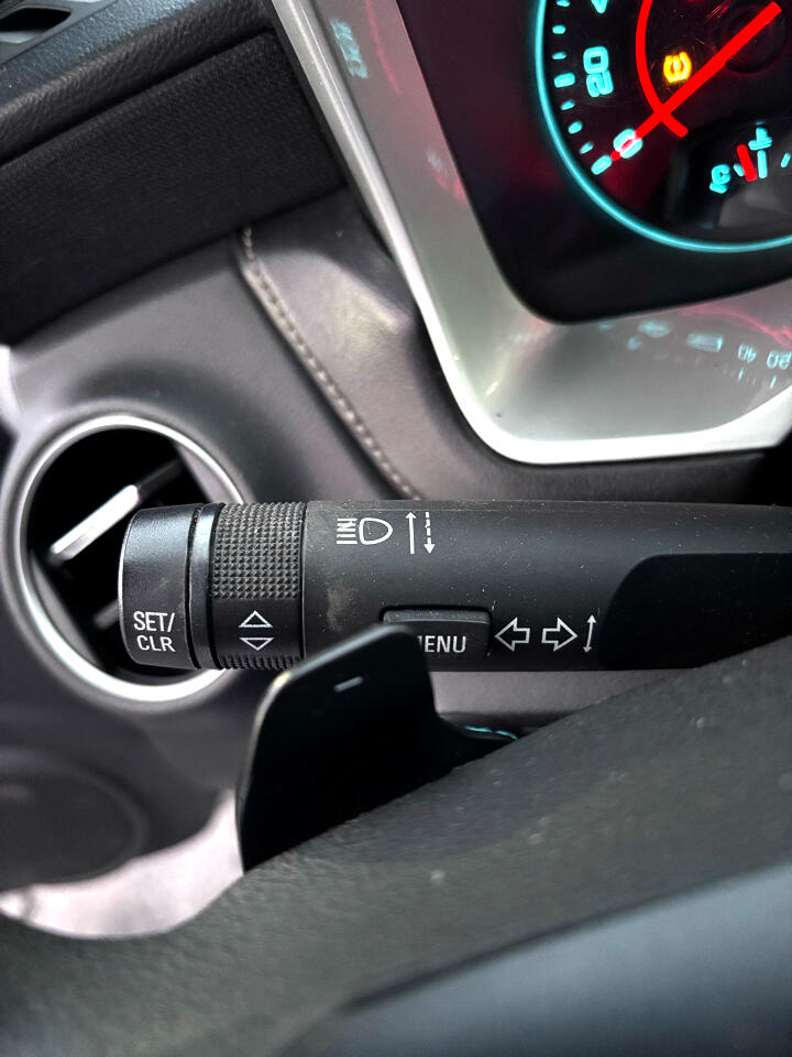 Chevrolet Camaro Coupe 1LT 2012