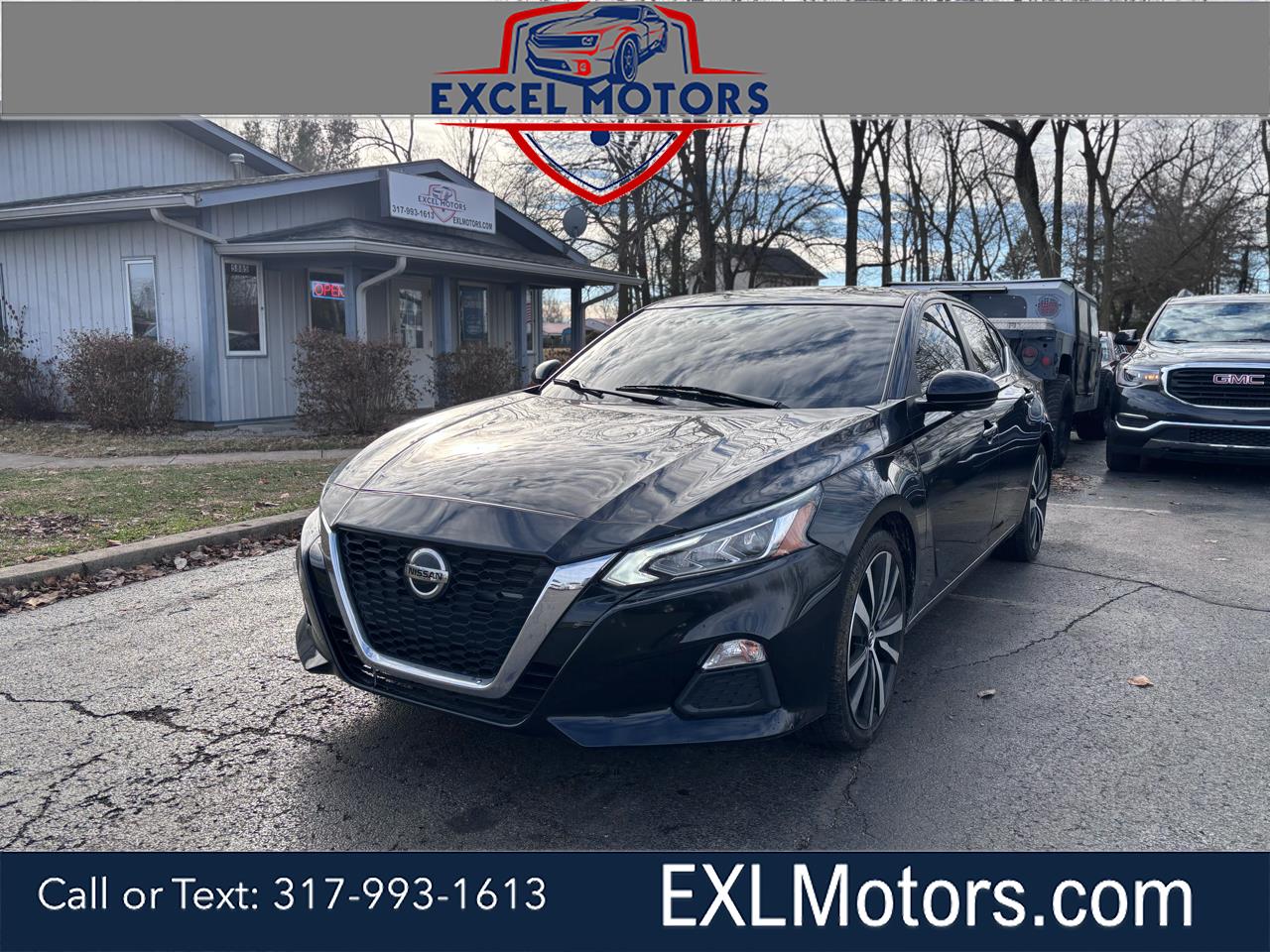 2019 Nissan Altima SR's photo