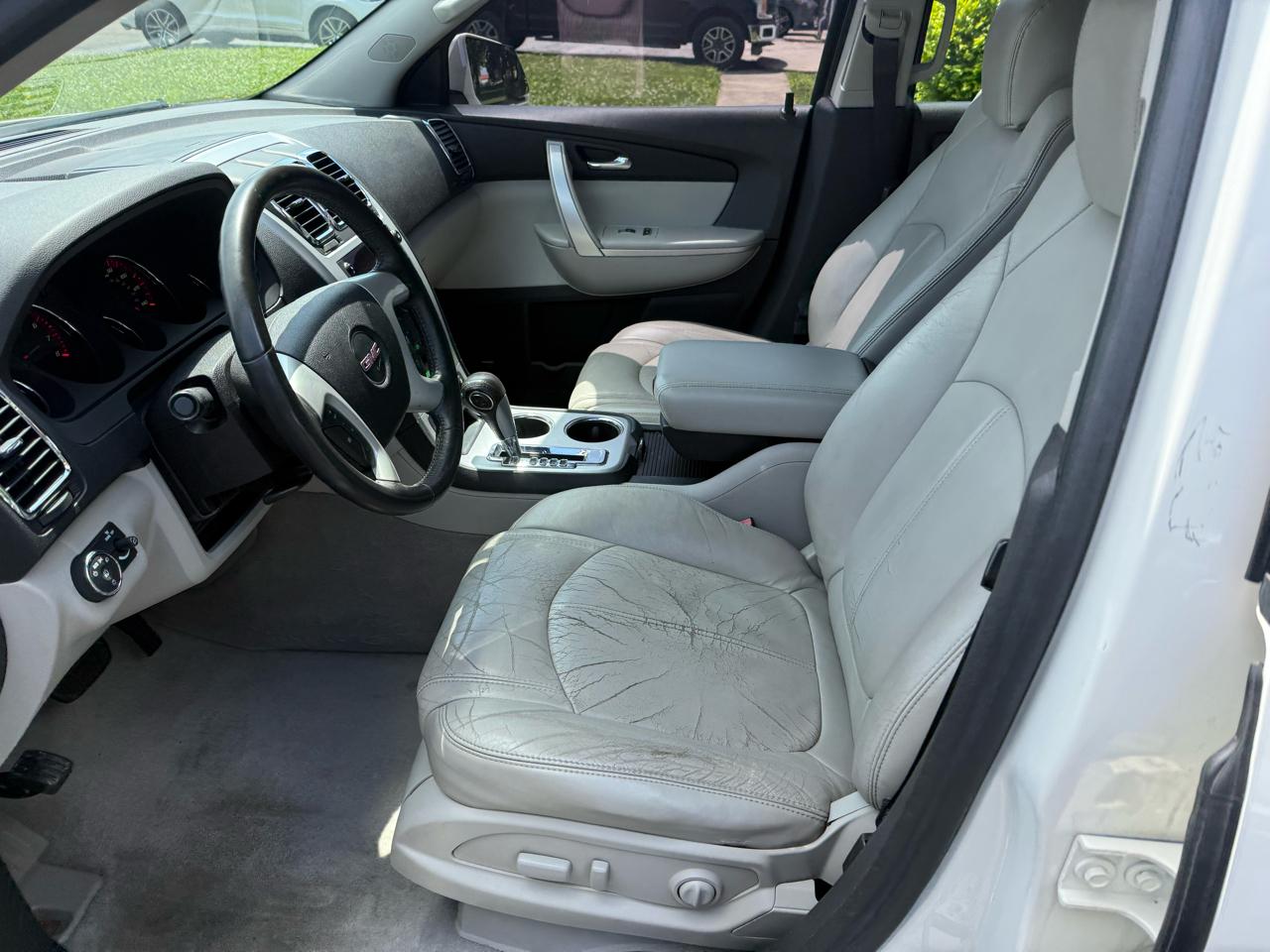 GMC Acadia SLT-1 FWD 2011