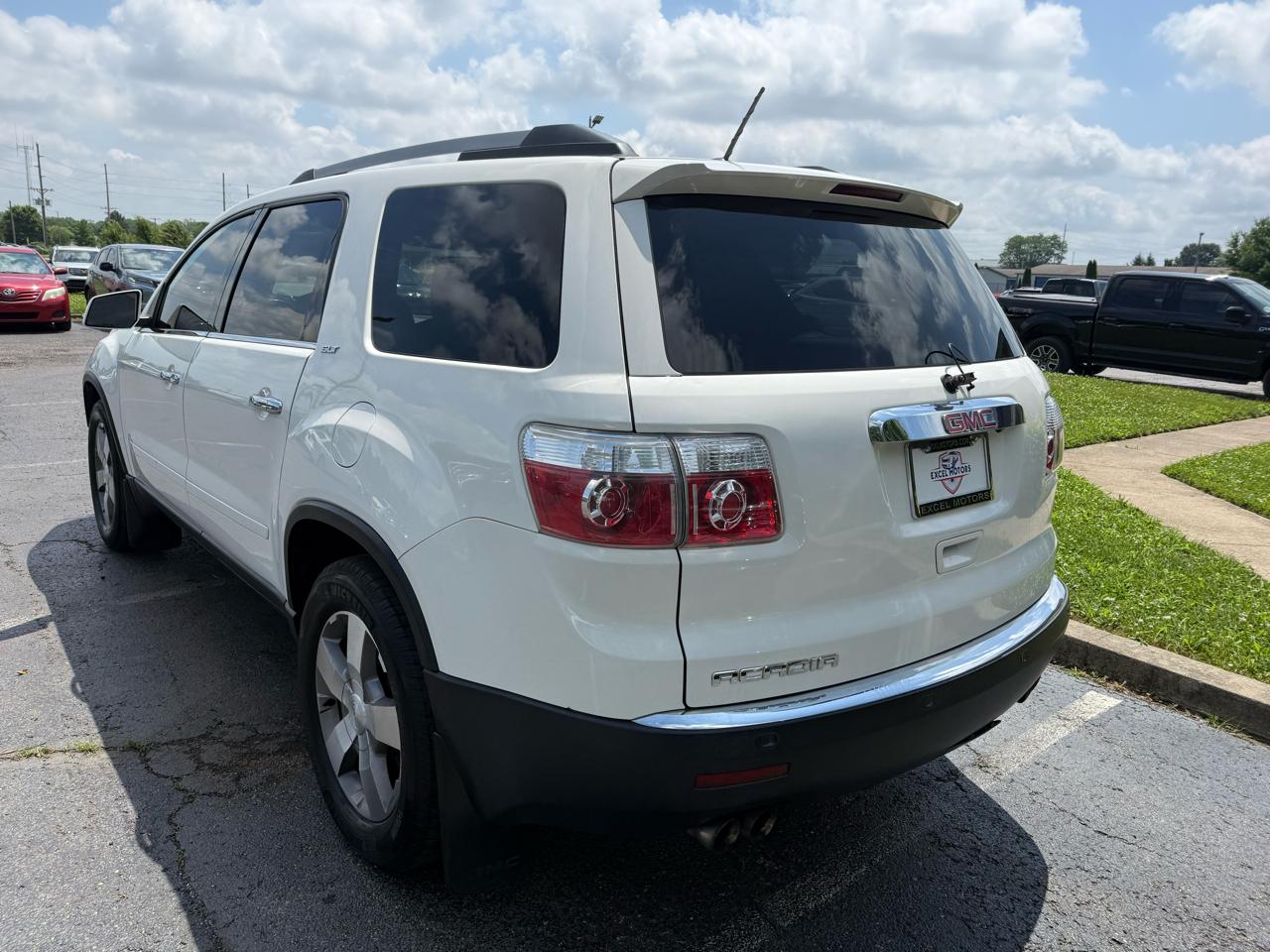 GMC Acadia SLT-1 FWD 2011