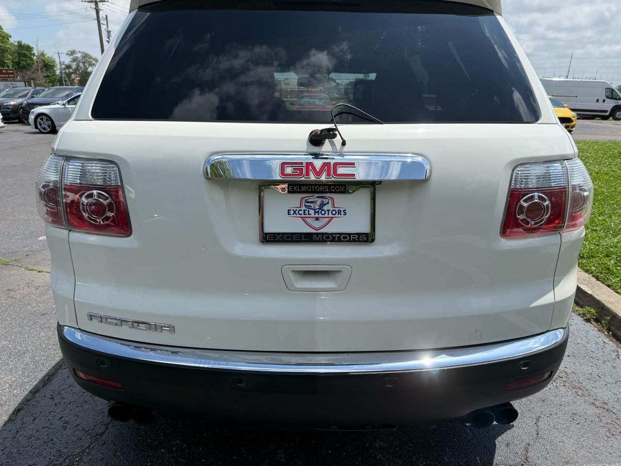 GMC Acadia SLT-1 FWD 2011
