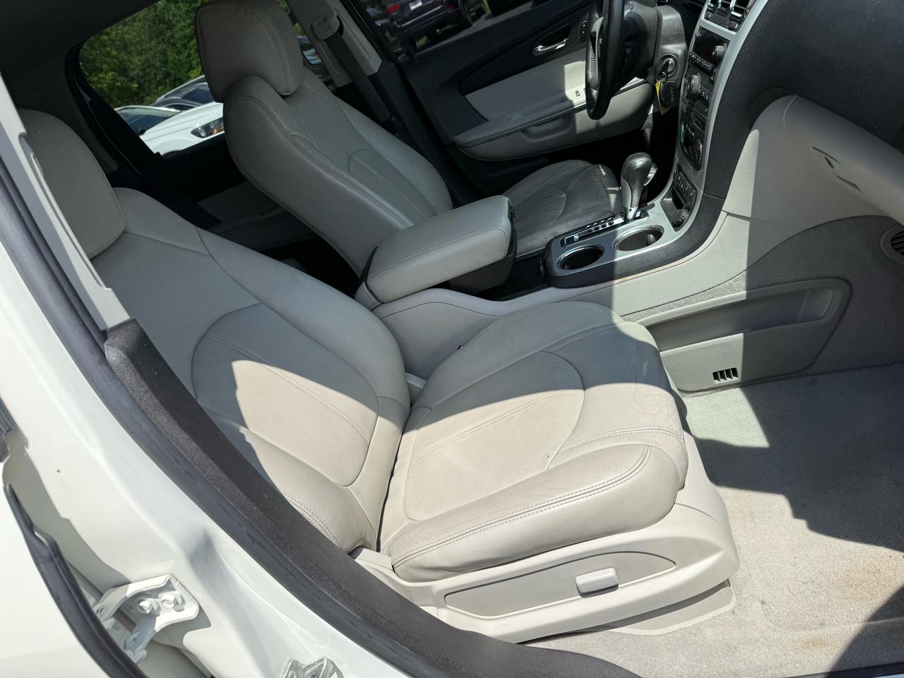 GMC Acadia SLT-1 FWD 2011