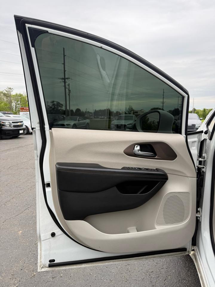 Chrysler Pacifica Touring-L 2019
