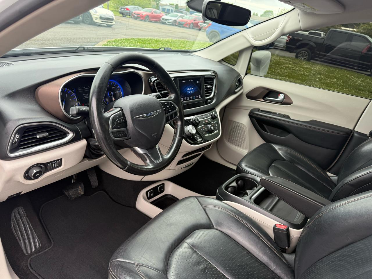 Chrysler Pacifica Touring-L 2019