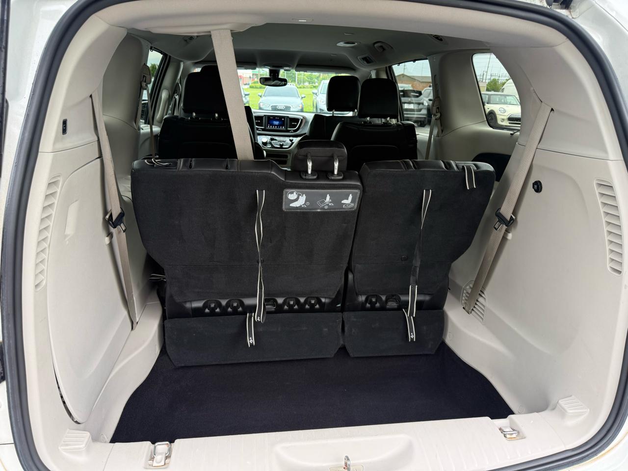 Chrysler Pacifica Touring-L 2019