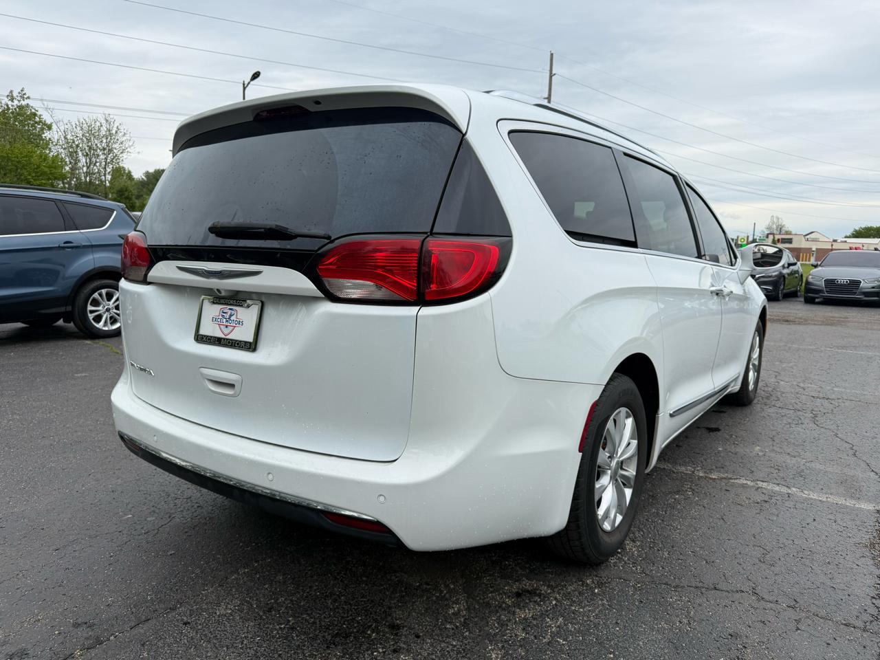 Chrysler Pacifica Touring-L 2019