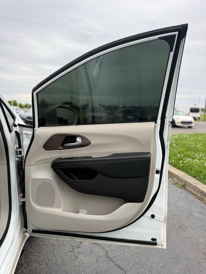 Chrysler Pacifica Touring-L 2019