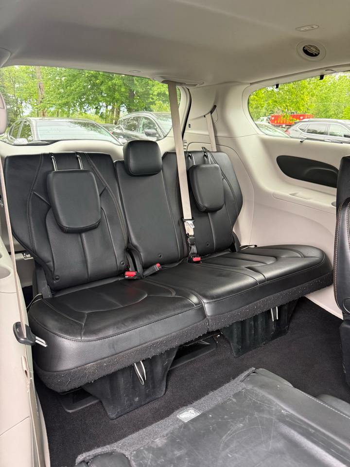 Chrysler Pacifica Touring-L 2019