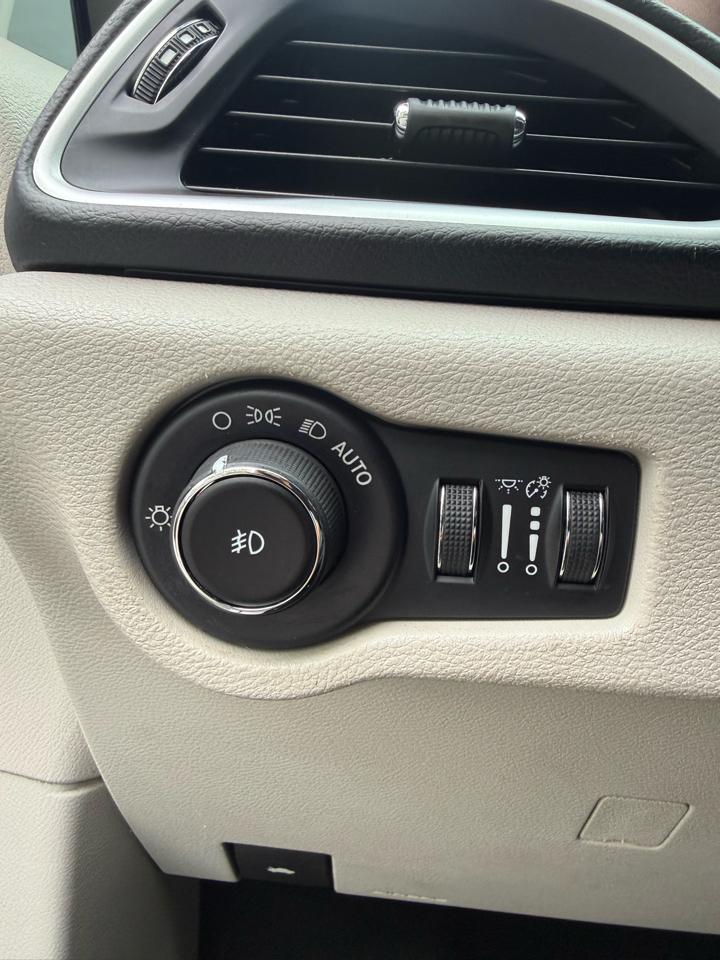 Chrysler Pacifica Touring-L 2019