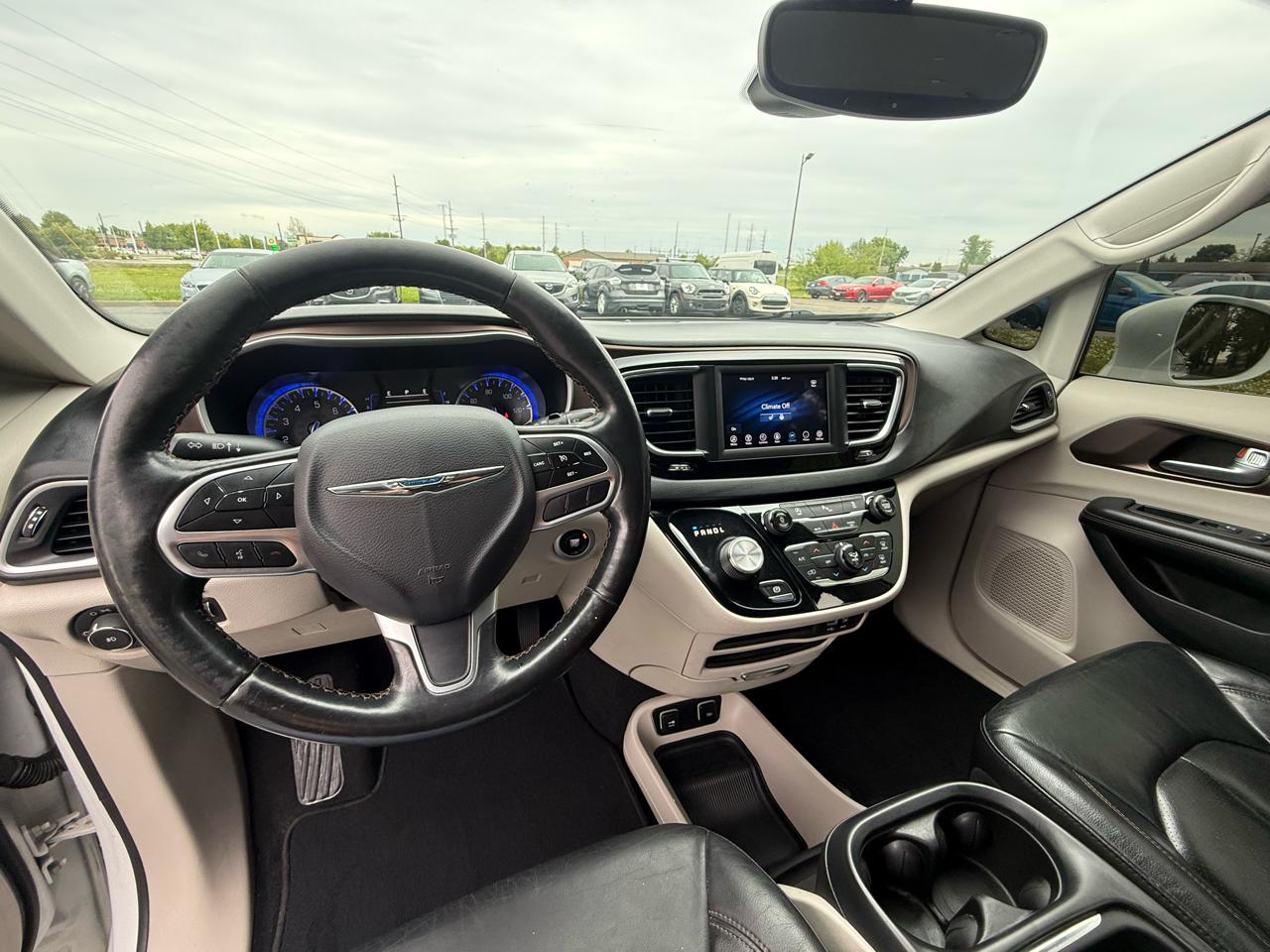 Chrysler Pacifica Touring-L 2019