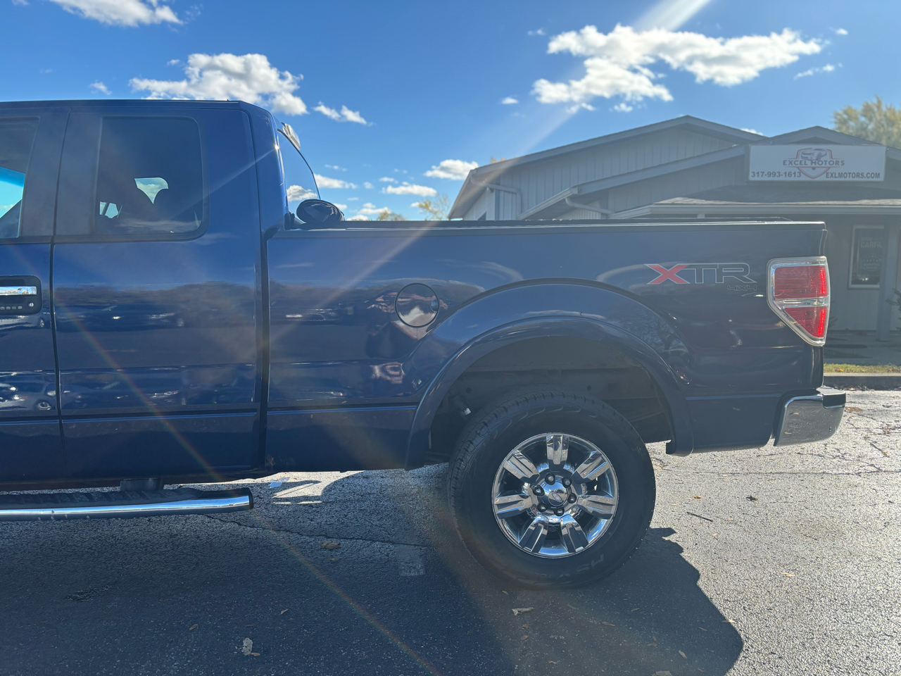 Ford F-150 XL 6.5-ft. Bed 4WD 2011 Ford F-150 XL 6.5-ft. Bed 4WD 2011