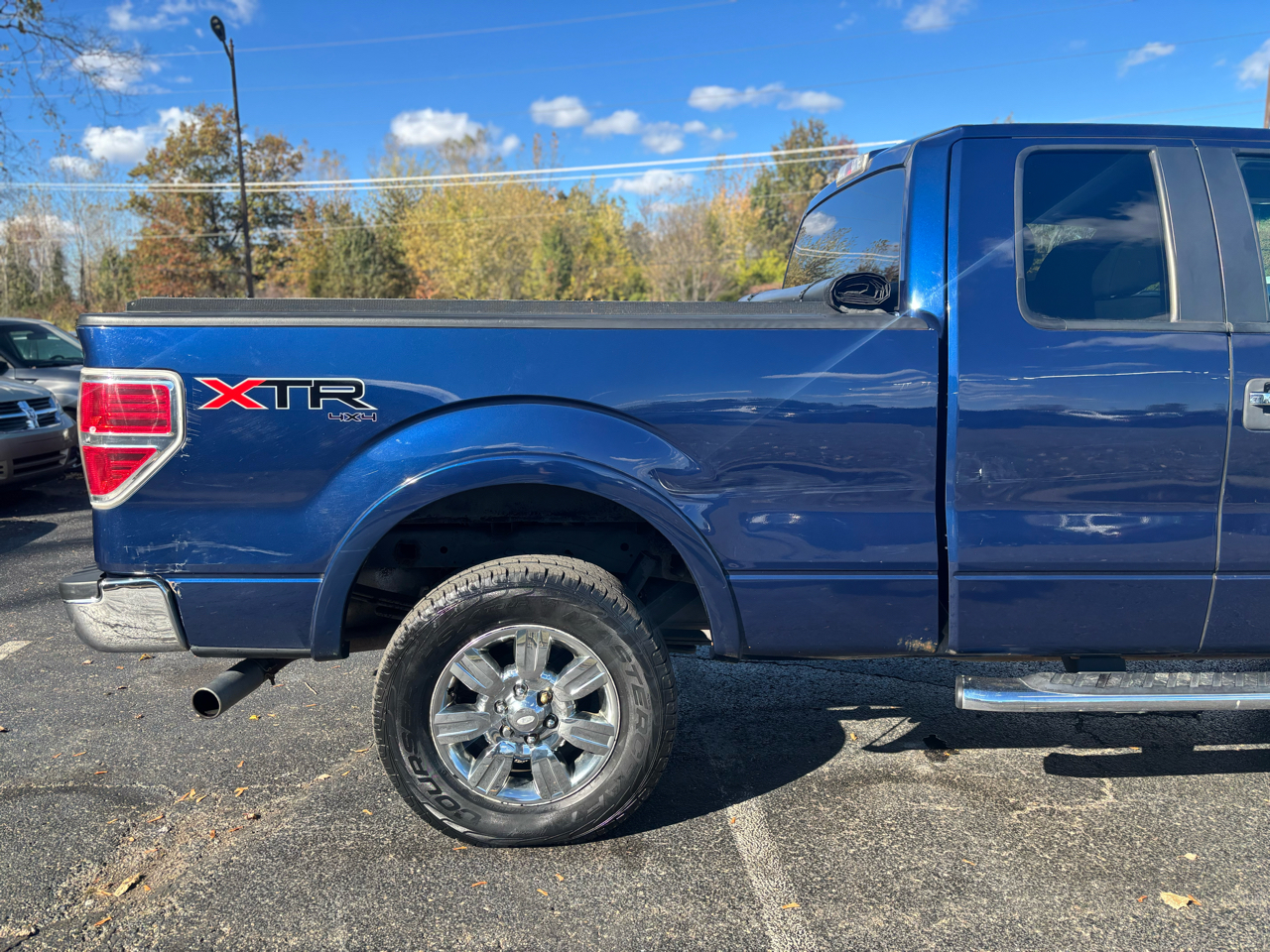 Ford F-150 XL 6.5-ft. Bed 4WD 2011 Ford F-150 XL 6.5-ft. Bed 4WD 2011