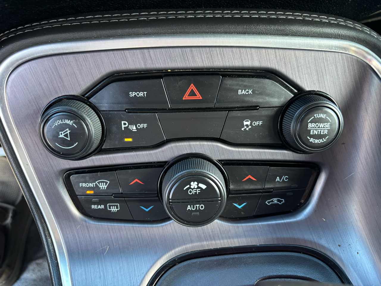 Dodge Challenger SXT 2015 Dodge Challenger SXT 2015