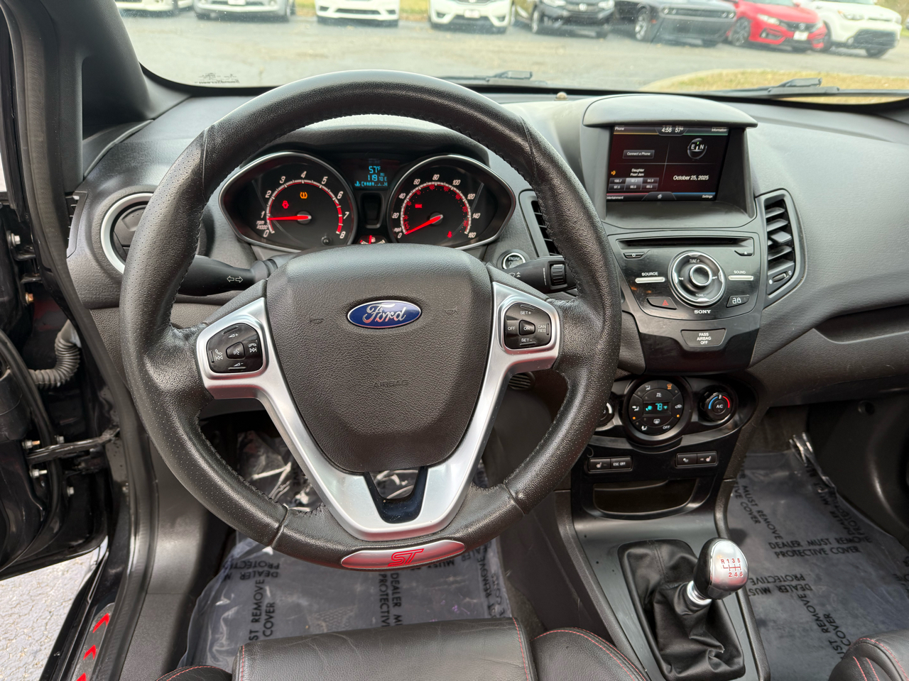 Ford Fiesta ST Hatchback 2015 Ford Fiesta ST Hatchback 2015