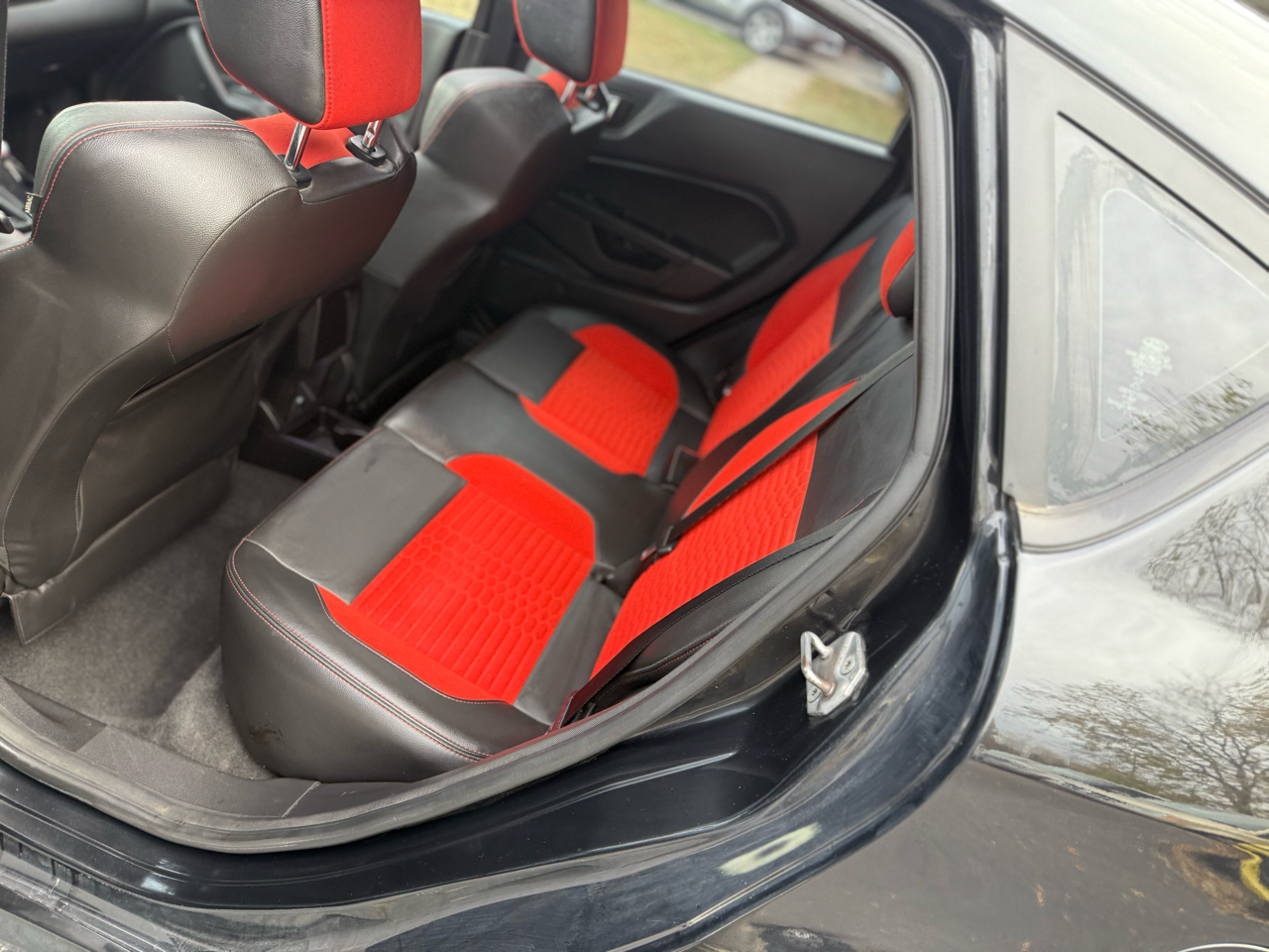 Ford Fiesta ST Hatchback 2015 Ford Fiesta ST Hatchback 2015