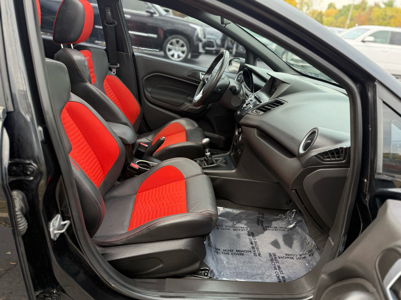 Ford Fiesta ST Hatchback 2015 Ford Fiesta ST Hatchback 2015