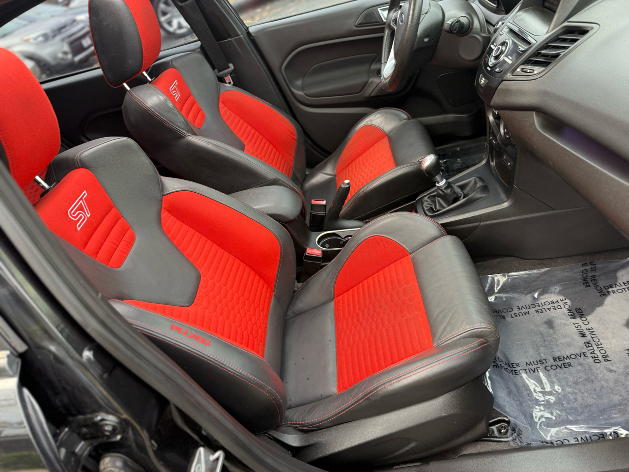 Ford Fiesta ST Hatchback 2015 Ford Fiesta ST Hatchback 2015