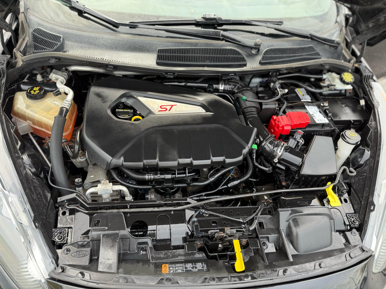 Ford Fiesta ST Hatchback 2015 Ford Fiesta ST Hatchback 2015