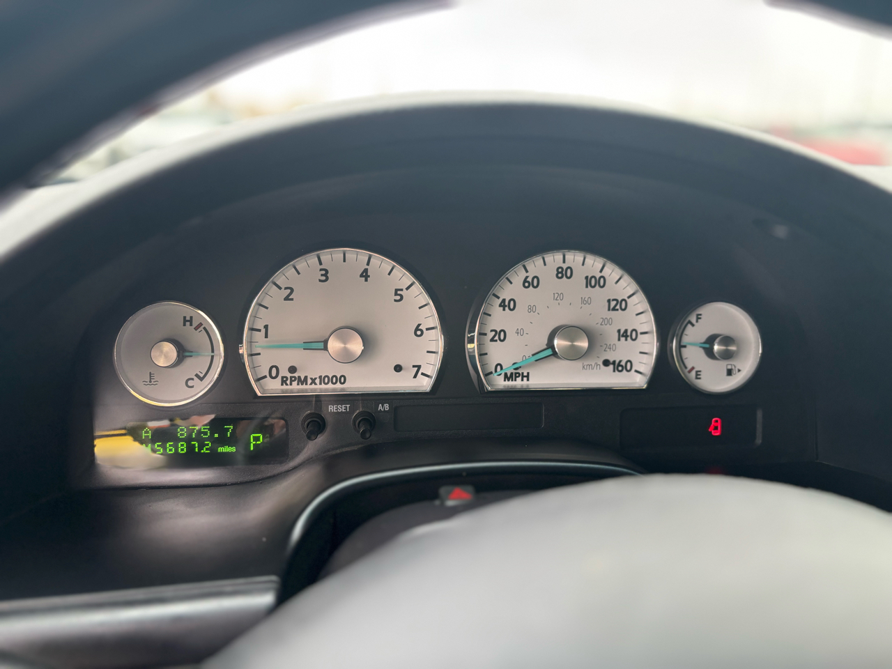 Ford Thunderbird Deluxe with removable top 2003 Ford Thunderbird Deluxe with removable top 2003