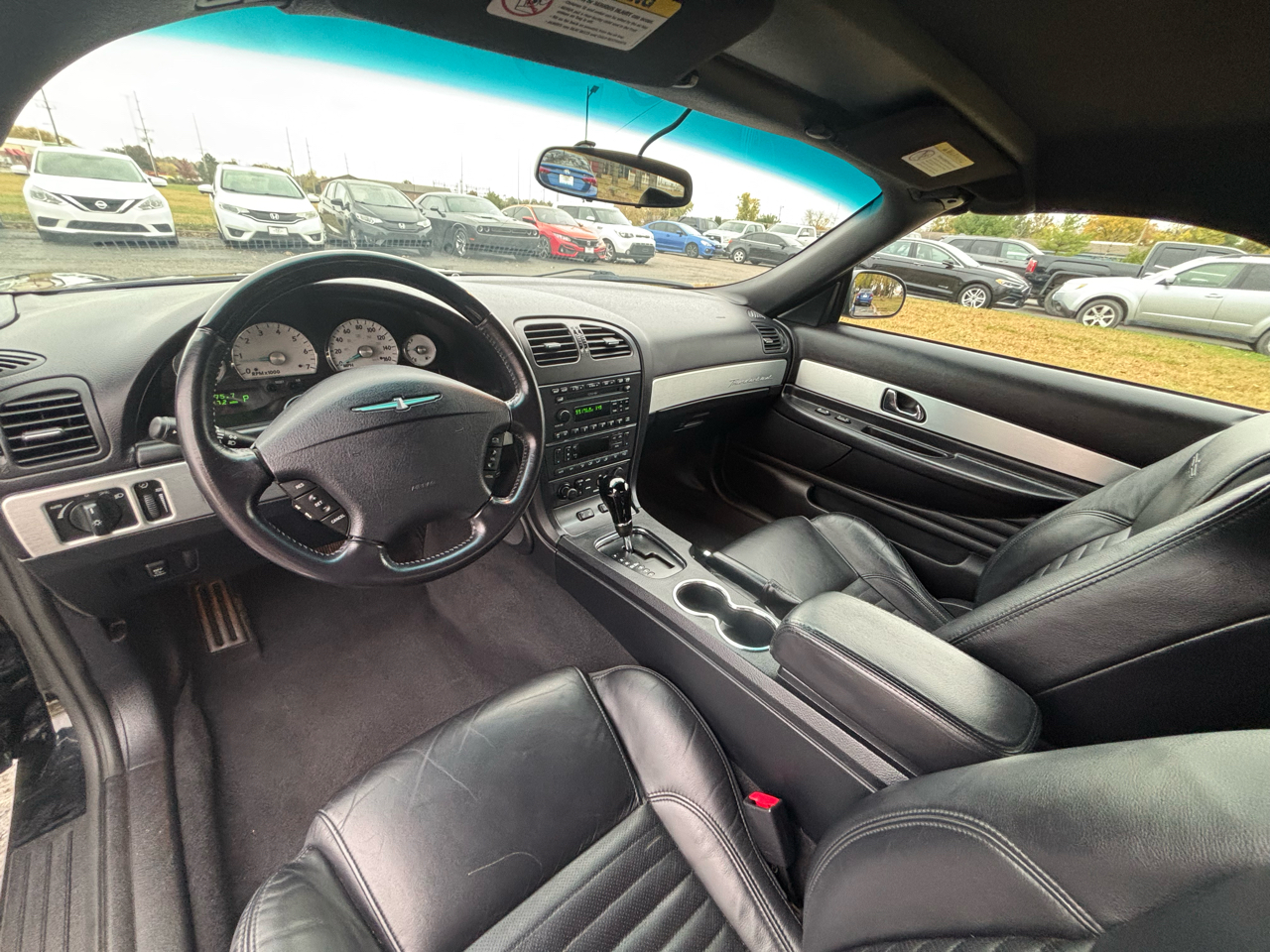 Ford Thunderbird Deluxe with removable top 2003 Ford Thunderbird Deluxe with removable top 2003