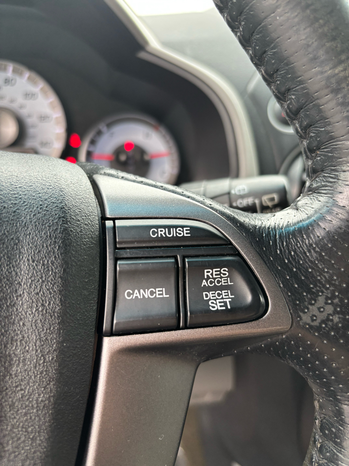 Honda Pilot EX-L 4WD 5-Spd AT 2015 Honda Pilot EX-L 4WD 5-Spd AT 2015