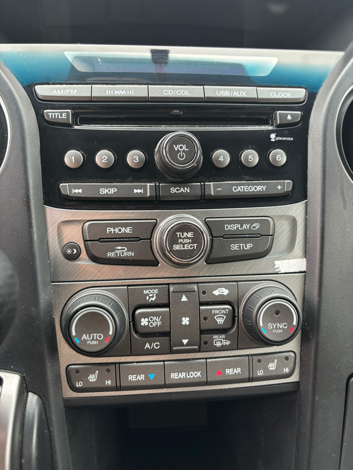 Honda Pilot EX-L 4WD 5-Spd AT 2015 Honda Pilot EX-L 4WD 5-Spd AT 2015