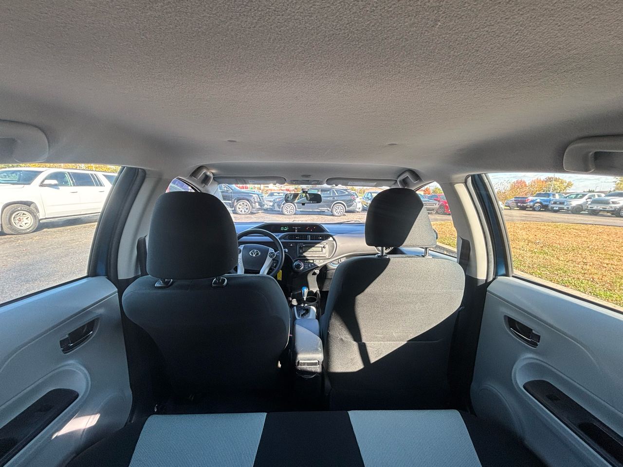 Toyota Prius c  2013 Toyota Prius c  2013