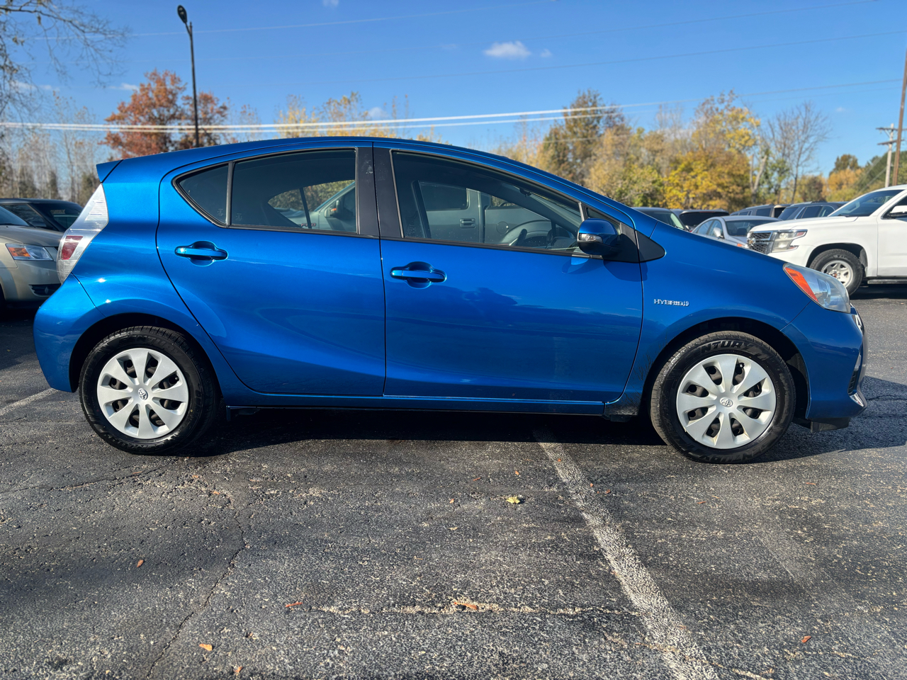 Toyota Prius c  2013 Toyota Prius c  2013