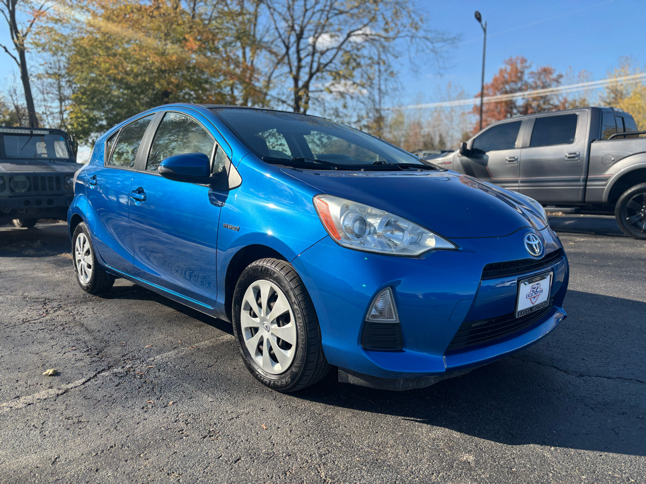 Toyota Prius c  2013 Toyota Prius c  2013