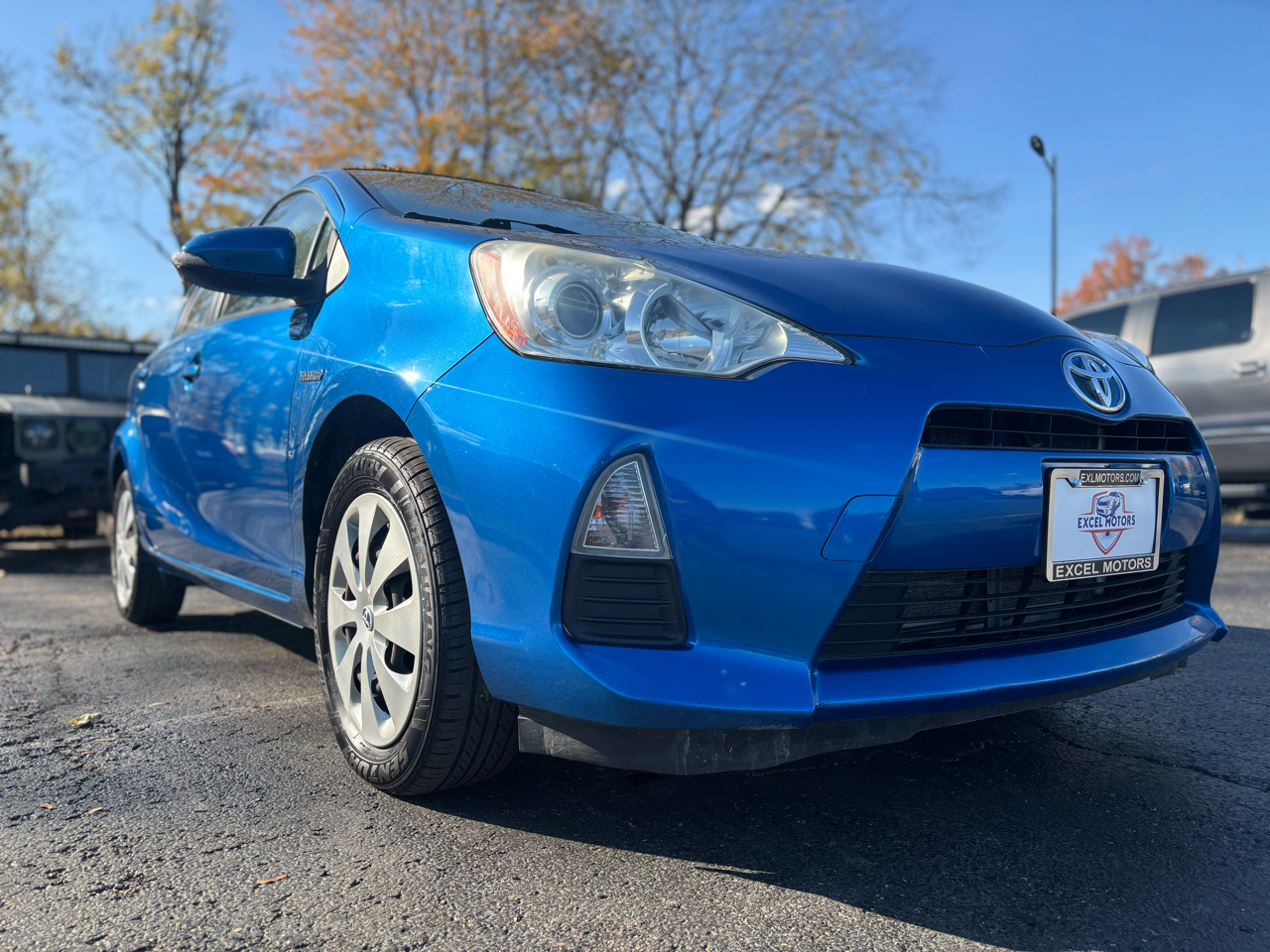 Toyota Prius c  2013 Toyota Prius c  2013