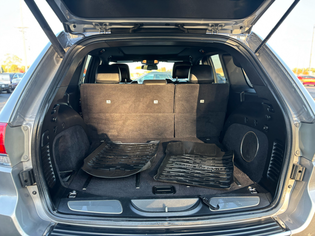 Jeep Grand Cherokee Overland 4WD 2015 Jeep Grand Cherokee Overland 4WD 2015