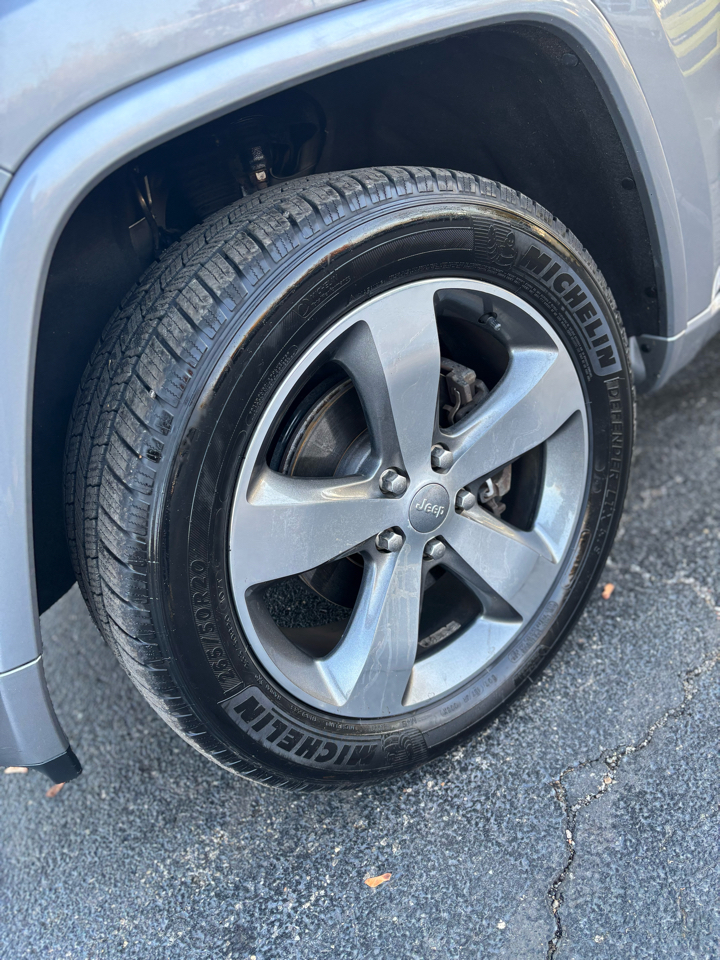 Jeep Grand Cherokee Overland 4WD 2015 Jeep Grand Cherokee Overland 4WD 2015