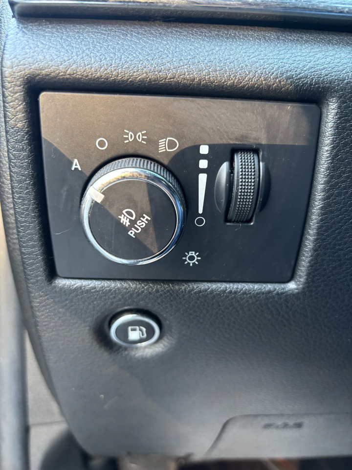 Jeep Grand Cherokee Overland 4WD 2015 Jeep Grand Cherokee Overland 4WD 2015