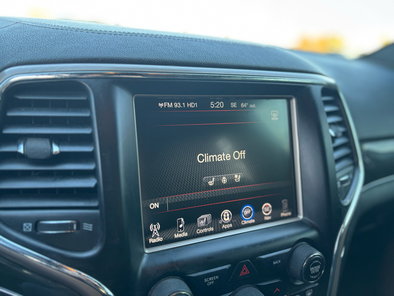 Jeep Grand Cherokee Overland 4WD 2015 Jeep Grand Cherokee Overland 4WD 2015