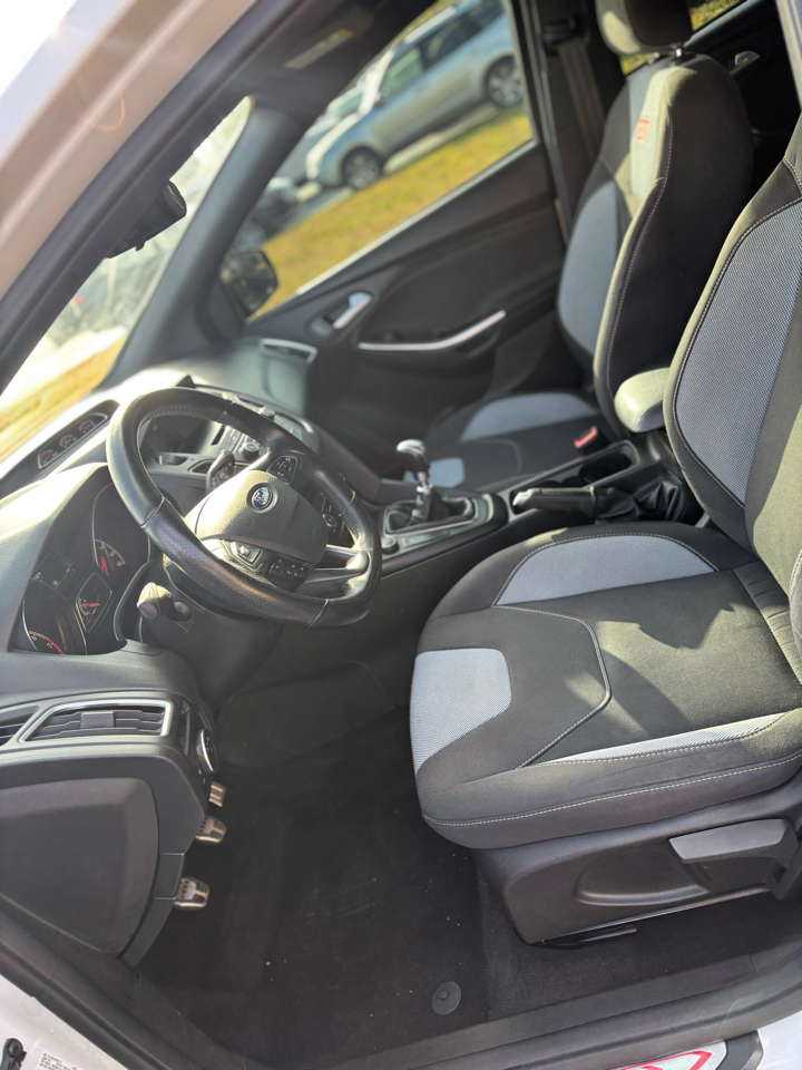 Ford Focus ST Hatch 2017 Ford Focus ST Hatch 2017