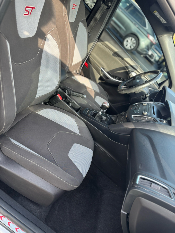 Ford Focus ST Hatch 2017 Ford Focus ST Hatch 2017