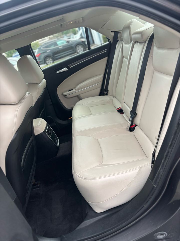 Chrysler 300 Limited AWD 2016