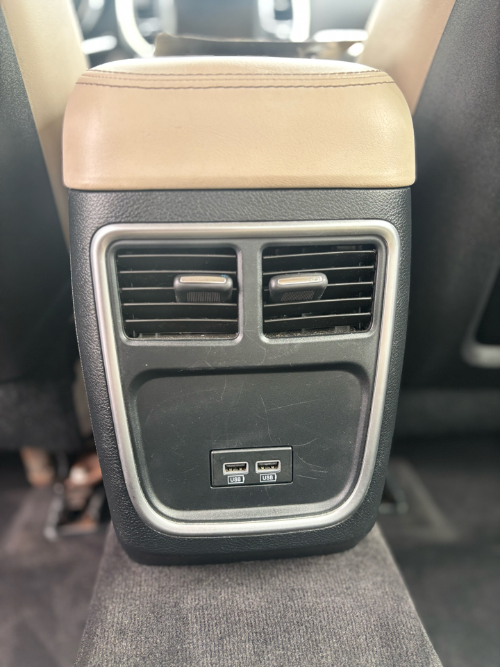 Chrysler 300 Limited AWD 2016