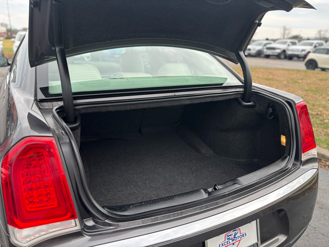 Chrysler 300 Limited AWD 2016