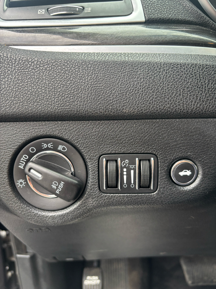 Chrysler 300 Limited AWD 2016