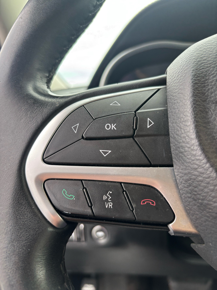 Chrysler 300 Limited AWD 2016