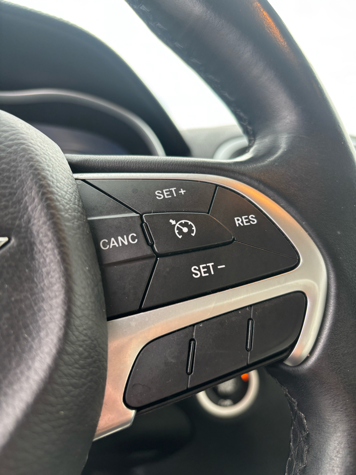 Chrysler 300 Limited AWD 2016