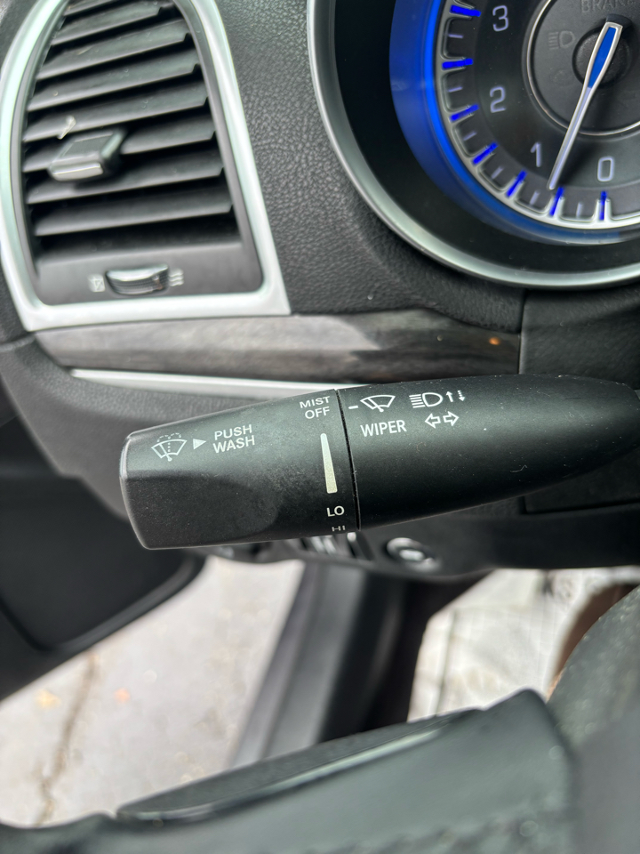 Chrysler 300 Limited AWD 2016