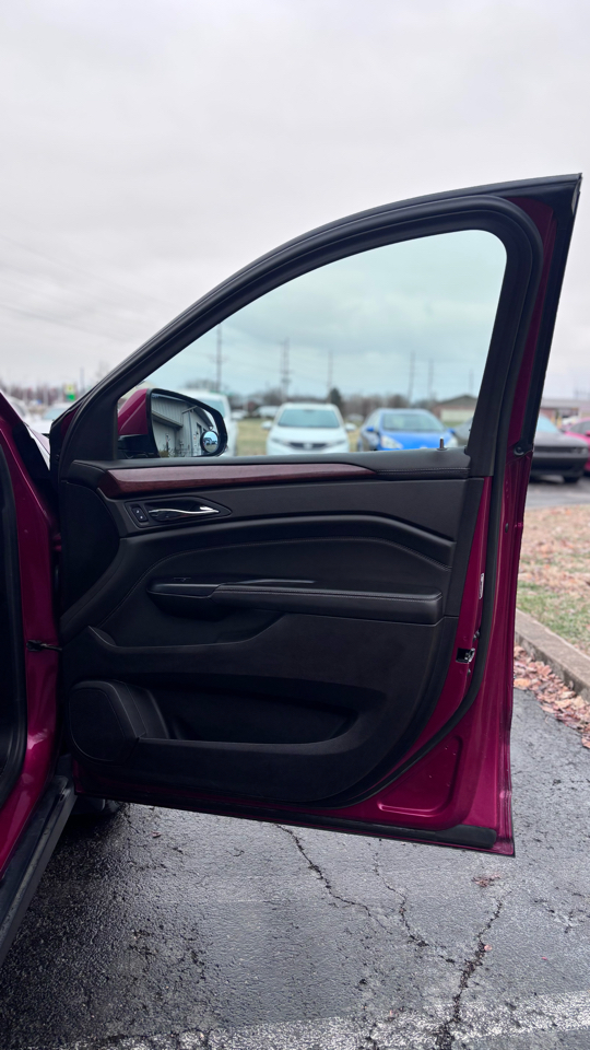 Cadillac SRX Luxury Collection FWD 2015