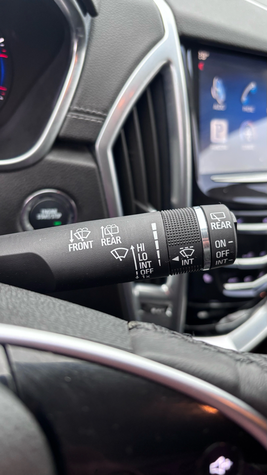 Cadillac SRX Luxury Collection FWD 2015